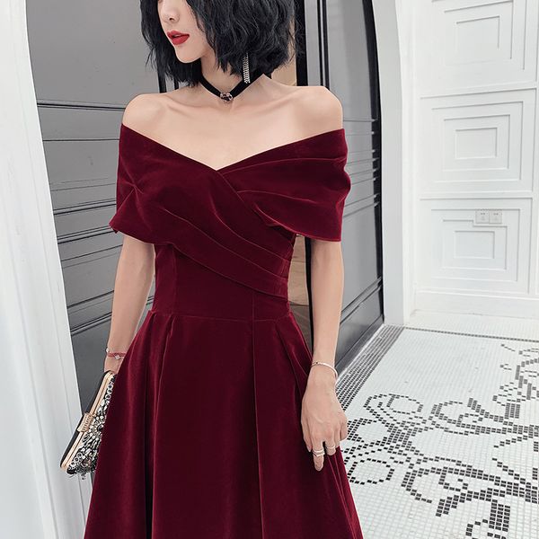 2020 vestidos de alfombra roja evening dress women 2020 new big size temperament small velvet wine bridal toast, Black
2020 vestidos de alfombra roja evening dress women 2020 new big size temperament small velvet wine bridal toast, Black
