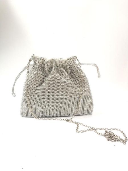 2020 новых женщины сумки на ремне алмазного bucket rhinestone мешок площадь плеча женского tide
2020 новых женщины сумки на ремне алмазного bucket rhinestone мешок площадь плеча женского tide