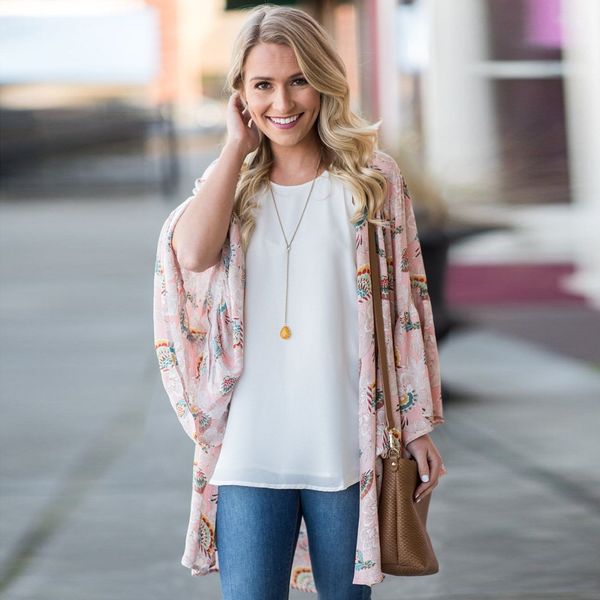 xl women chiffon cover up blouse cardigan pink print oversized outwear for sea beach seashore blouse, Blue;gray
xl women chiffon cover up blouse cardigan pink print oversized outwear for sea beach seashore blouse, Blue;gray
