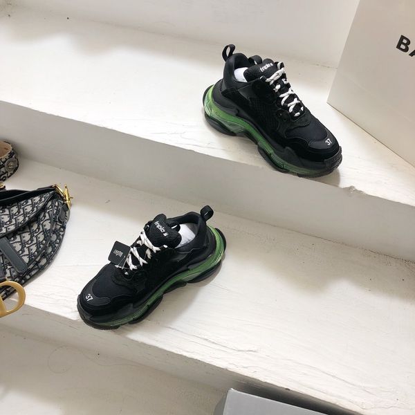 original fashion luxury platform men's and women's shoes wild vintage triple-s transparent air cushion casual sneakers 02, Black
original fashion luxury platform men's and women's shoes wild vintage triple-s transparent air cushion casual sneakers 02, Black