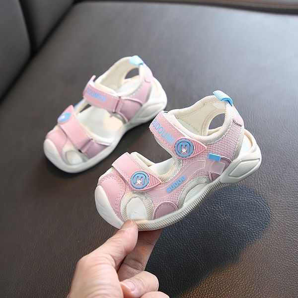 new children sandals summer fashion 2020 kids beach sandals for boy soft leather bottom non-slip closed toe safty children shoes, Black;red
new children sandals summer fashion 2020 kids beach sandals for boy soft leather bottom non-slip closed toe safty children shoes, Black;red
