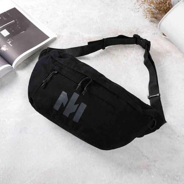 2019 new leisure sports trendy men riding satchel large capacity fashion male korean version chest bag
2019 new leisure sports trendy men riding satchel large capacity fashion male korean version chest bag