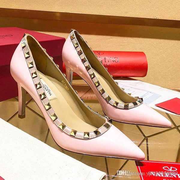 2019 spring high version of the new liuding patent leather design ladies high heels / women's shoes fashion casual shoes party wedding, Black
2019 spring high version of the new liuding patent leather design ladies high heels / women's shoes fashion casual shoes party wedding, Black