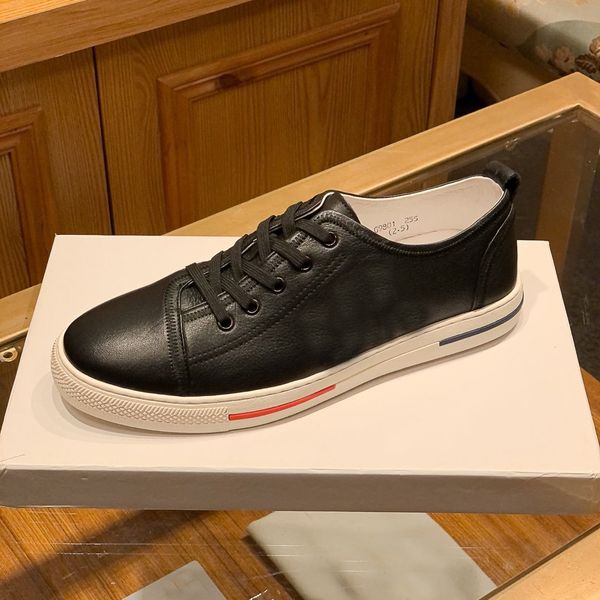 2020 new brand leisure leather men's shoes korean breathable wear-resistant shoes summer student travel men's shoes
2020 new brand leisure leather men's shoes korean breathable wear-resistant shoes summer student travel men's shoes