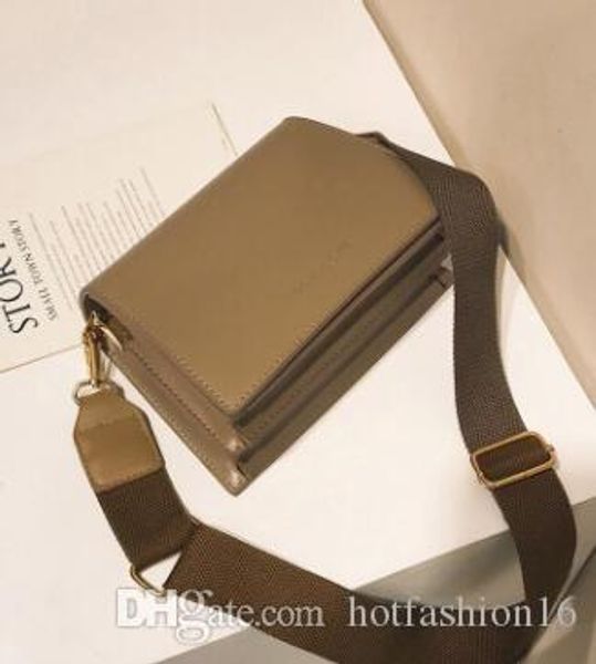 2020 new fashion ladies small shoulder bag messenger bag designers luxurys handbag walleta230
2020 new fashion ladies small shoulder bag messenger bag designers luxurys handbag walleta230