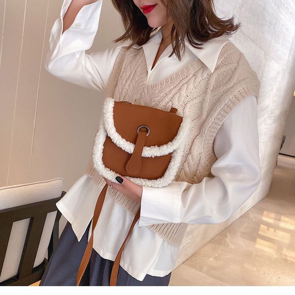 net red saddle bag lamb hair female bag 2020 new korean spring fur fashion wild messenger texture girl shoulder
net red saddle bag lamb hair female bag 2020 new korean spring fur fashion wild messenger texture girl shoulder