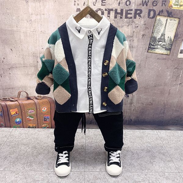 3pcs wlg winter boys clothing set kids thick sweater white velvet shirt and black pant set baby boy warm clothes for 2-6 years, Blue;gray
3pcs wlg winter boys clothing set kids thick sweater white velvet shirt and black pant set baby boy warm clothes for 2-6 years, Blue;gray
