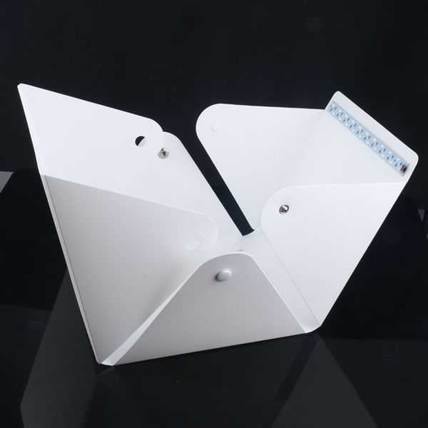 20cm four-color button mini studio led soft light box with usb switch line shooting station small camera box
20cm four-color button mini studio led soft light box with usb switch line shooting station small camera box