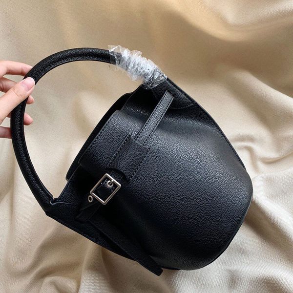 women crossbody bag femme handbags purses genuine leather plain fashion mini women retro bucket bag ing
women crossbody bag femme handbags purses genuine leather plain fashion mini women retro bucket bag ing