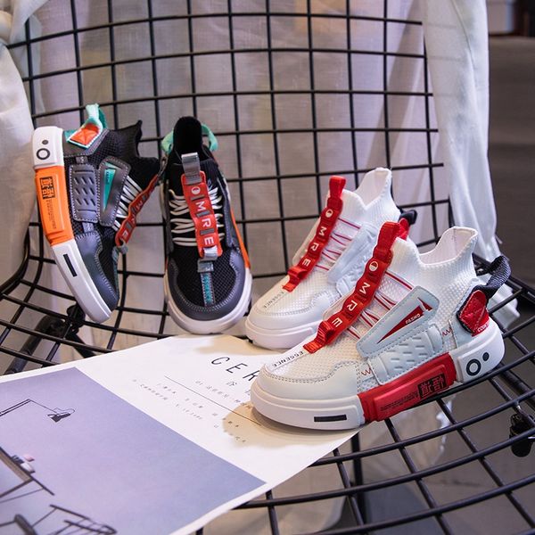 2019 summer and autumn big sports enlightenment father's boys children's children's shoes and girls running shoes tide, Black
2019 summer and autumn big sports enlightenment father's boys children's children's shoes and girls running shoes tide, Black