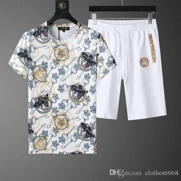 2020 mens designer tracksuits sets mens new luxury designer clothes casual fashion running suits medusa men s summer shorts sets, Gray
2020 mens designer tracksuits sets mens new luxury designer clothes casual fashion running suits medusa men s summer shorts sets, Gray