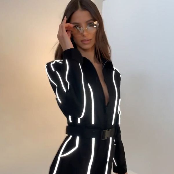 2019 autumn new women's high waist street explosions reflective strip stitching black jumpsuit with waist belt p7948w, Black;white
2019 autumn new women's high waist street explosions reflective strip stitching black jumpsuit with waist belt p7948w, Black;white