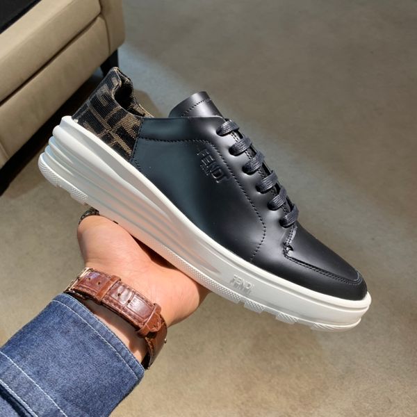 luxury shoes 2019 men sneaker comfortable outdoor casual sport shoes genuine leather men board shoes black
luxury shoes 2019 men sneaker comfortable outdoor casual sport shoes genuine leather men board shoes black