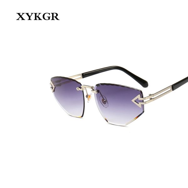 xykgr 2019 new ladies personality sunglasses brand sunglasses retro classic men and women uv400 glasses, White;black
xykgr 2019 new ladies personality sunglasses brand sunglasses retro classic men and women uv400 glasses, White;black