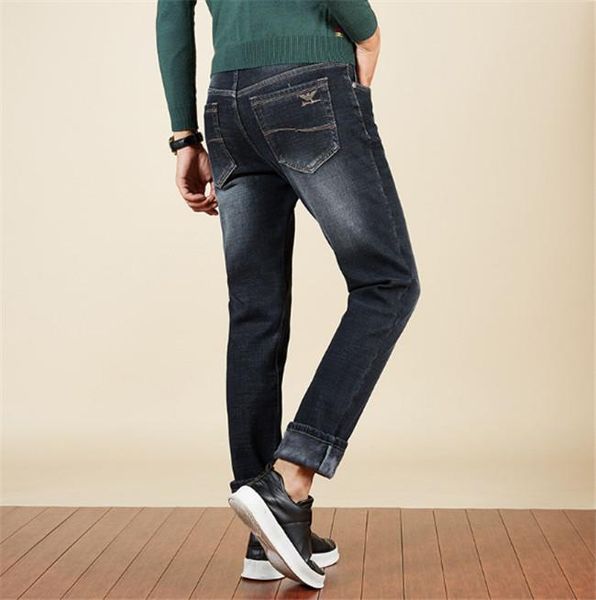 2019 wholesale men with velvet and thickened denim pants business and leisure stretch straight tube winter thermal pants, Blue
2019 wholesale men with velvet and thickened denim pants business and leisure stretch straight tube winter thermal pants, Blue