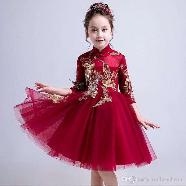 2019 fashion retail black elegant lace embroidery appliques keen-length flower girls dress with shine girls evening party dress, White;blue
2019 fashion retail black elegant lace embroidery appliques keen-length flower girls dress with shine girls evening party dress, White;blue