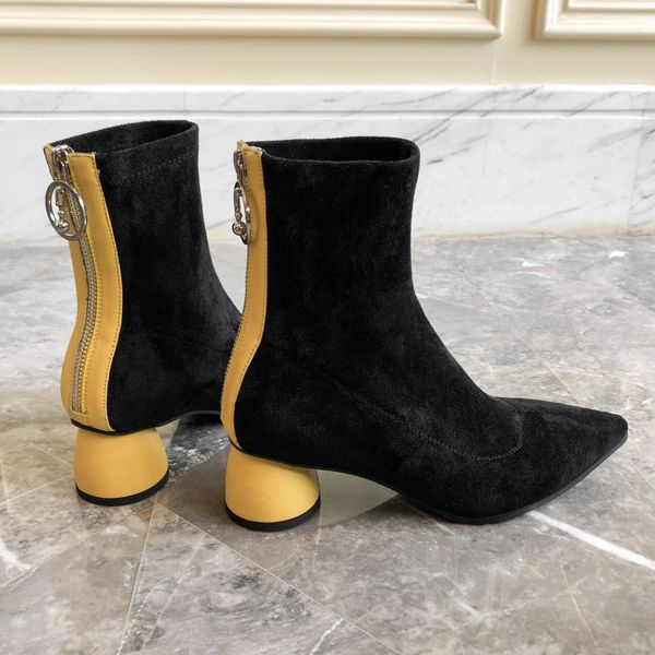mljuese 2020 women ankle boots velvet pointed toe winter short plush mixed colors women socks boots party dress size 34-42, Black
mljuese 2020 women ankle boots velvet pointed toe winter short plush mixed colors women socks boots party dress size 34-42, Black