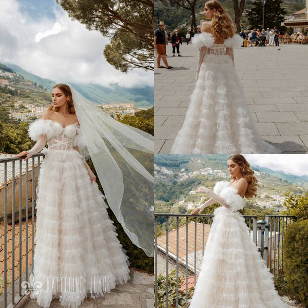 2020 layered abiti da sposa lace appliqued a line sweetheart long sleeve wedding dresses sweep train tiered skirts vestidos de novia, White
2020 layered abiti da sposa lace appliqued a line sweetheart long sleeve wedding dresses sweep train tiered skirts vestidos de novia, White