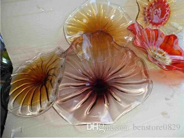 100% mouth blown glass wall decorative plates italian design art decor glass plates for wall decoration
100% mouth blown glass wall decorative plates italian design art decor glass plates for wall decoration