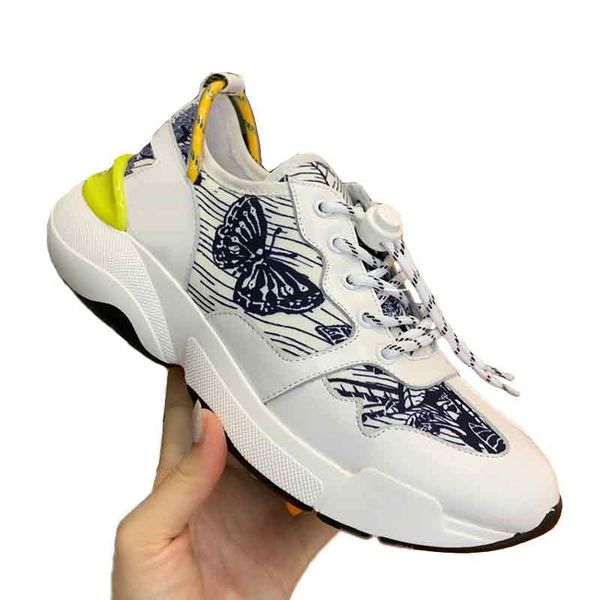 high end sports shoes design women triple s runner casual shoes black sneaker white low-luxury designer dad shoe size us5-9
high end sports shoes design women triple s runner casual shoes black sneaker white low-luxury designer dad shoe size us5-9