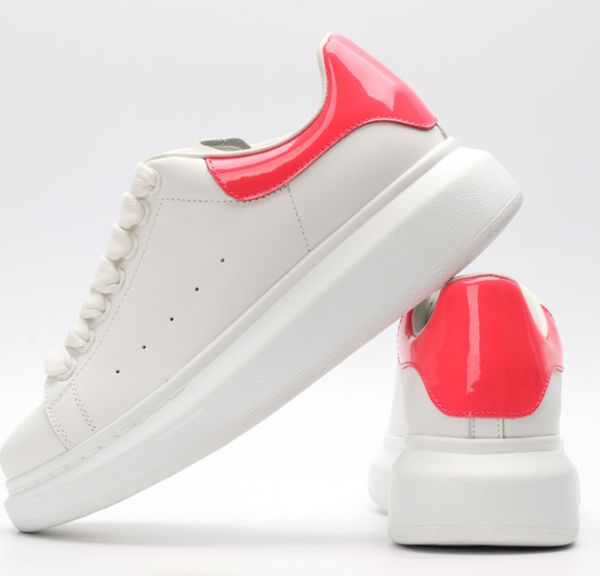 2019 upscale casual sneakers white stitching leather shoes trendy fashion men and women designer casual sneakers, Black
2019 upscale casual sneakers white stitching leather shoes trendy fashion men and women designer casual sneakers, Black