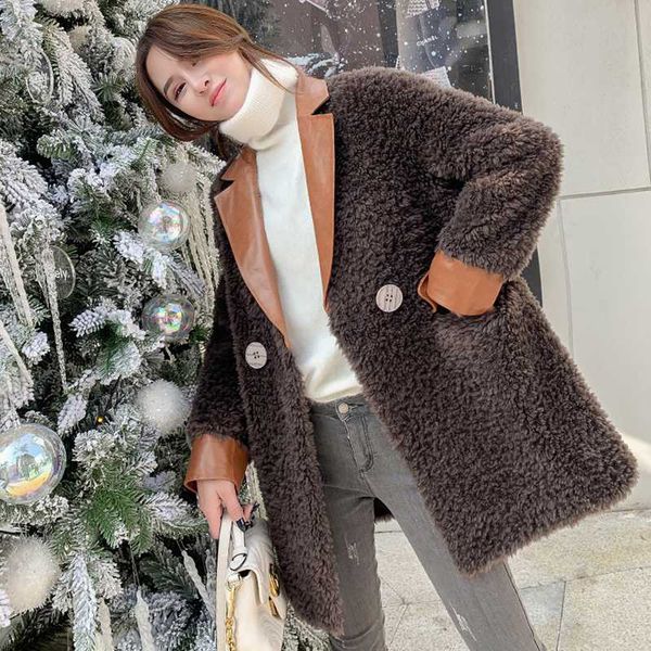 real wool fur coat women winter 2019 new fashion genuine sheepskin leather collar overcoat, Black
real wool fur coat women winter 2019 new fashion genuine sheepskin leather collar overcoat, Black