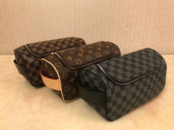 2020 high-end quality men travelling toilet bag fashion design women wash bag large capacity cosmetic bags makeup toiletry bag pouch
2020 high-end quality men travelling toilet bag fashion design women wash bag large capacity cosmetic bags makeup toiletry bag pouch