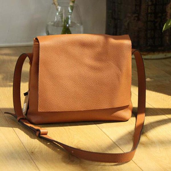 simple handbags genuine leather male shoulder bags fashion leather zipper crossbody tote shopping bags for women
simple handbags genuine leather male shoulder bags fashion leather zipper crossbody tote shopping bags for women