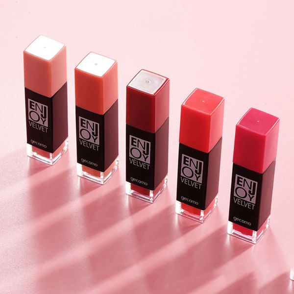 5pcs moisturizing waterproof lip gloss glaze set long lasting smooth liquid vivid lipstick ladies girl makeup gift with box
5pcs moisturizing waterproof lip gloss glaze set long lasting smooth liquid vivid lipstick ladies girl makeup gift with box