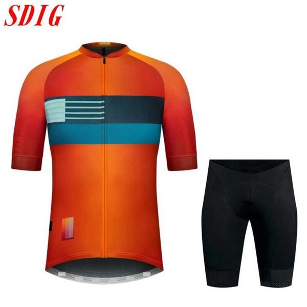 ropa de ciclismo para hombre 2020 sdig cycling jersey short sleeve riding wear lightweight non-professional team bicycle clothes, Black;red
ropa de ciclismo para hombre 2020 sdig cycling jersey short sleeve riding wear lightweight non-professional team bicycle clothes, Black;red