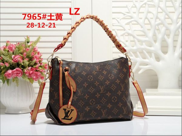 горячие дизайнеры сумки кошельки женщины crossbody сумка старый цветок сумки на ремне сумка бахромой цепи сумка кошелек клатчи сумки тотализ
горячие дизайнеры сумки кошельки женщины crossbody сумка старый цветок сумки на ремне сумка бахромой цепи сумка кошелек клатчи сумки тотализ