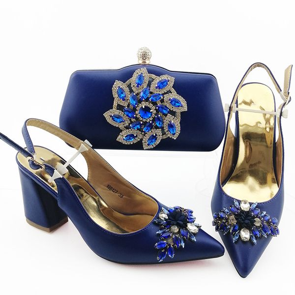 Nice looking D.blue women dress shoes match bag set with crystal style african pumps and handbag 18B127,heel 9CM
Nice looking D.blue women dress shoes match bag set with crystal style african pumps and handbag 18B127,heel 9CM