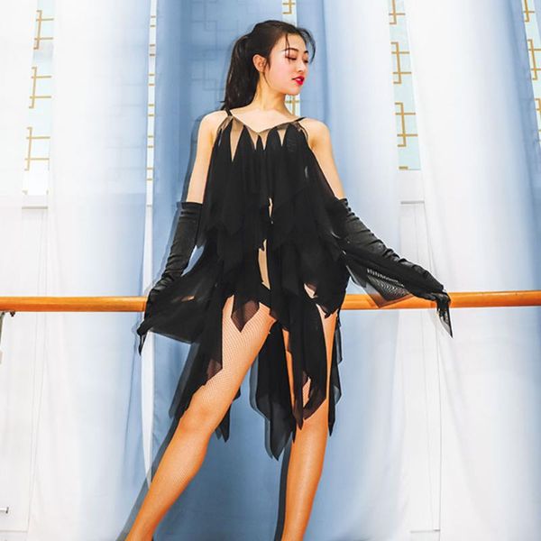 2020 new black sleeveless bare shoulder and back latin dance dress dancing performance women dress ballroom samba tango lw494, Black;red
2020 new black sleeveless bare shoulder and back latin dance dress dancing performance women dress ballroom samba tango lw494, Black;red