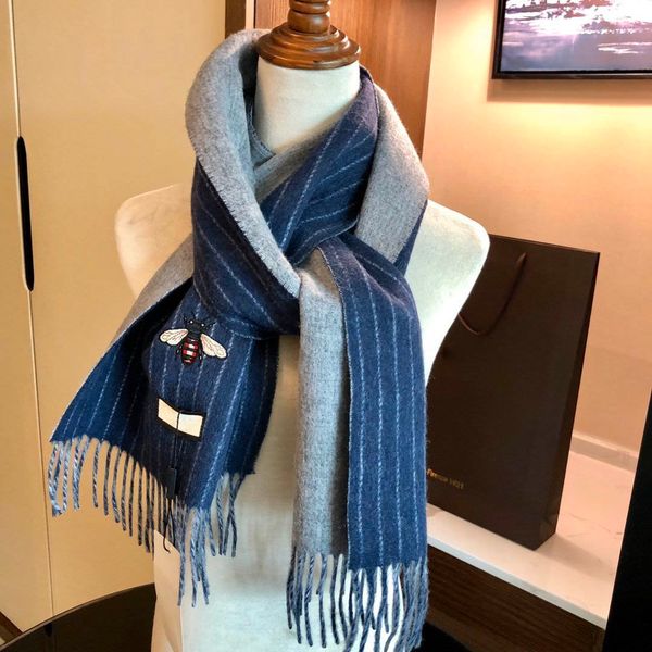 Winter carve for women and men bee warm carve pa hmina carf thick hawl with box, Black;white
Winter carve for women and men bee warm carve pa hmina carf thick hawl with box, Black;white