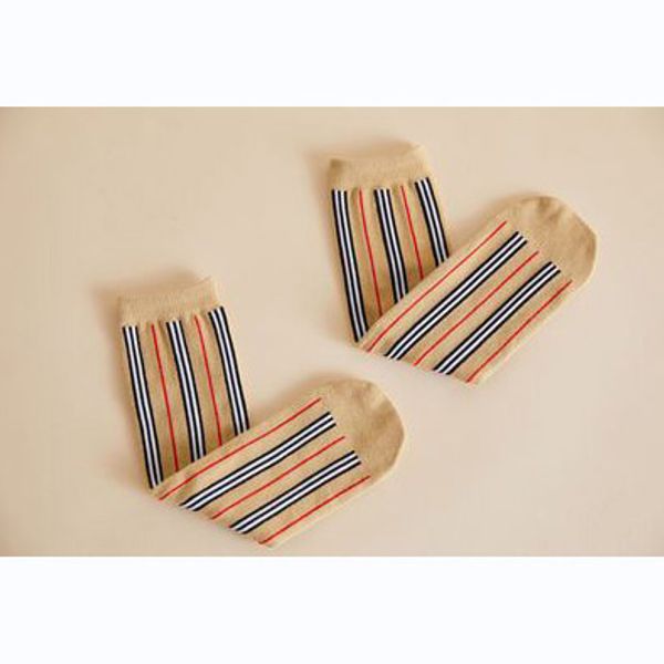 kids luxury socks fashion children designer casual plaid stripes socks kids college style sock new spring trend 2020, Pink;yellow
kids luxury socks fashion children designer casual plaid stripes socks kids college style sock new spring trend 2020, Pink;yellow