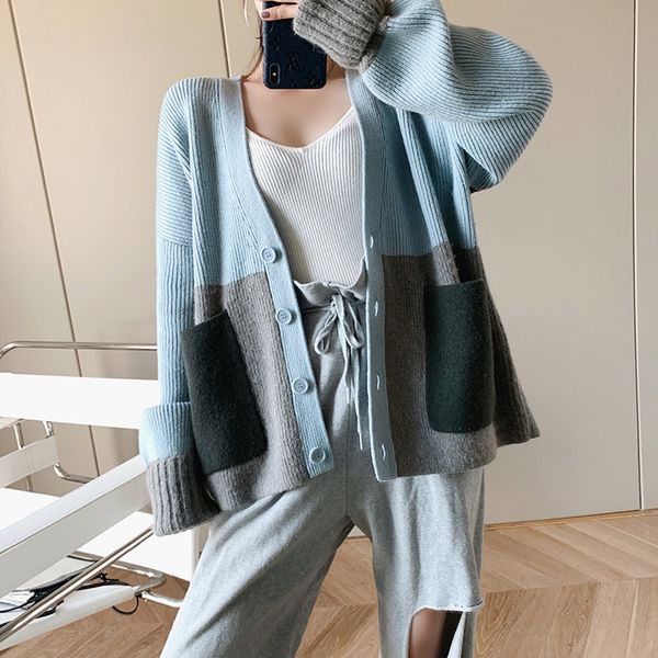 women single-breasted knitted sweater cardigan v-neck long sleeve ladies knitwear female pockets outwear top, White
women single-breasted knitted sweater cardigan v-neck long sleeve ladies knitwear female pockets outwear top, White