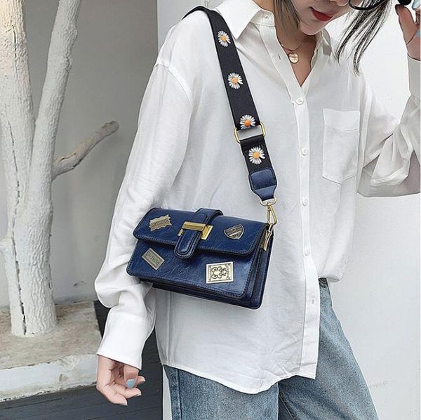 new crossbody bag two shoulder straps small flap chain shoulder bags handbags ph-rg2061843
new crossbody bag two shoulder straps small flap chain shoulder bags handbags ph-rg2061843