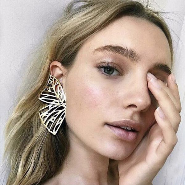 hollow butterfly drop dangle earring for women gold silver metal big wing pendant earrings party statement jewelry brincos gift
hollow butterfly drop dangle earring for women gold silver metal big wing pendant earrings party statement jewelry brincos gift