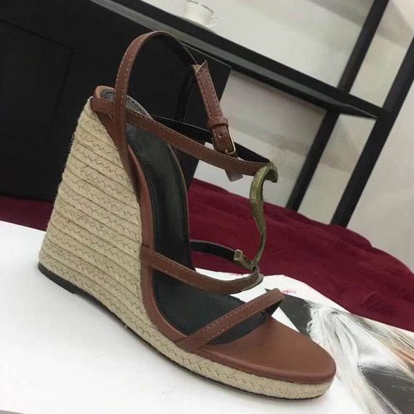 summer woman sandals shoes women pumps platform wedges heel fashion casual loop bling star thick sole women shoes35-41, Black
summer woman sandals shoes women pumps platform wedges heel fashion casual loop bling star thick sole women shoes35-41, Black