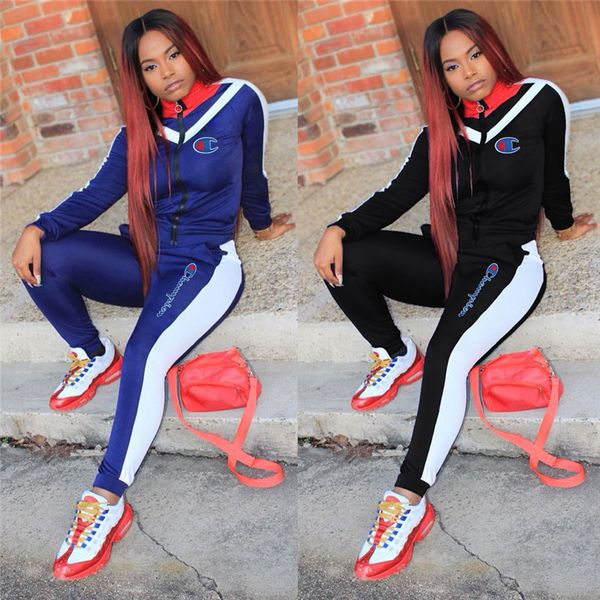 Осень Вышивка Champion Женщины Дизайнер Tracksuit с длинным рукавом Стенд воротник молния пальто куртка + брюки 2 Piece Set Outfit Одежда C72403
Осень Вышивка Champion Женщины Дизайнер Tracksuit с длинным рукавом Стенд воротник молния пальто куртка + брюки 2 Piece Set Outfit Одежда C72403