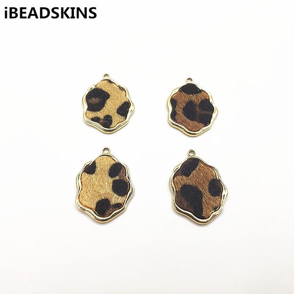 new arrival 32x24mm 50pcs zinc alloy oval-shape leopard print charm for earrings accessories parts,jewelry making diy, Blue;slivery
new arrival 32x24mm 50pcs zinc alloy oval-shape leopard print charm for earrings accessories parts,jewelry making diy, Blue;slivery