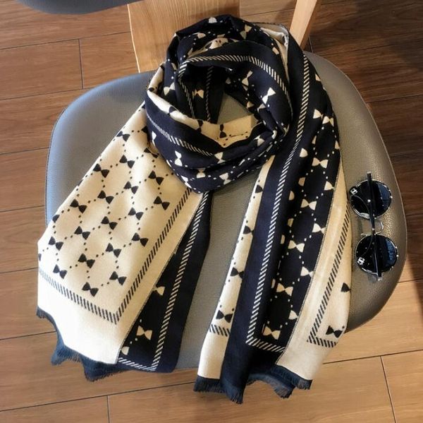 fashion design bow double-sided scarf women autumn and winter imitation cashmere shawl keep warm all-match scarf, Blue;gray 
fashion design bow double-sided scarf women autumn and winter imitation cashmere shawl keep warm all-match scarf, Blue;gray