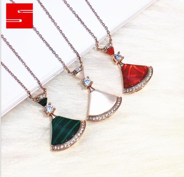 green malachite necklace female silver red chalcedony white scallop fan clavicle, Golden;silver
green malachite necklace female silver red chalcedony white scallop fan clavicle, Golden;silver