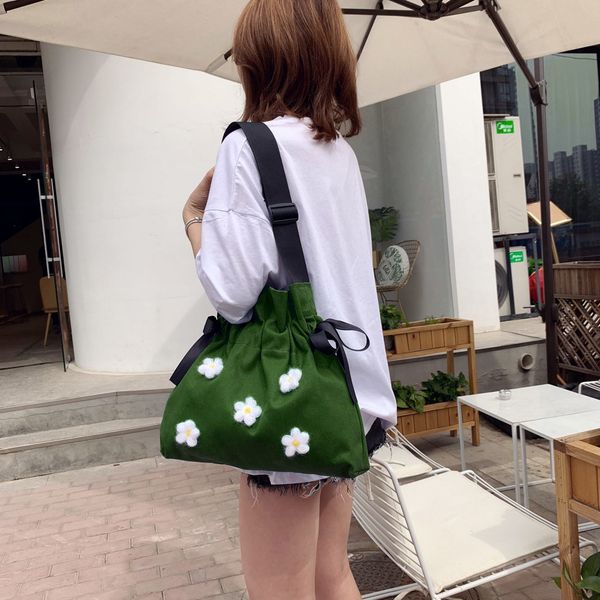 women canvas messenger bag flower large shoulder bag cute exquisite girls original casual handbag elegant crossbody shopping
women canvas messenger bag flower large shoulder bag cute exquisite girls original casual handbag elegant crossbody shopping