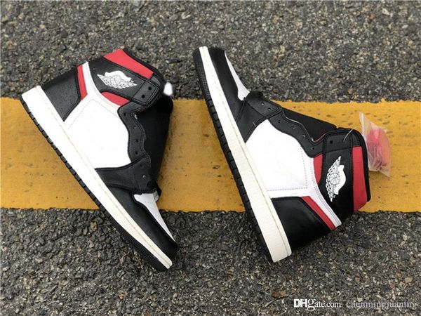 2019 new authentic 1 og high black gym red basketball shoes 1s white sail for man woman retro casual sneakers 555088-061 with original box
2019 new authentic 1 og high black gym red basketball shoes 1s white sail for man woman retro casual sneakers 555088-061 with original box