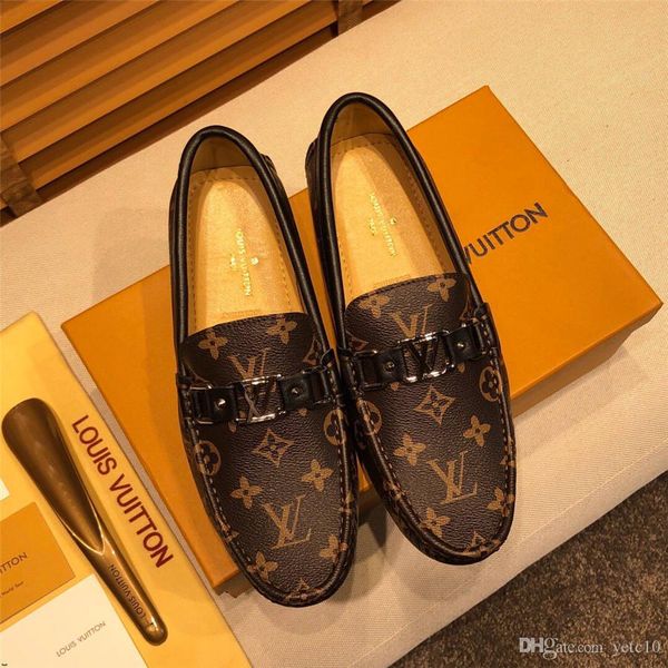 19ss brands new fashion men loafers men leather casual shoes moccasins men driving shoes male footwear new yecq1, Black
19ss brands new fashion men loafers men leather casual shoes moccasins men driving shoes male footwear new yecq1, Black