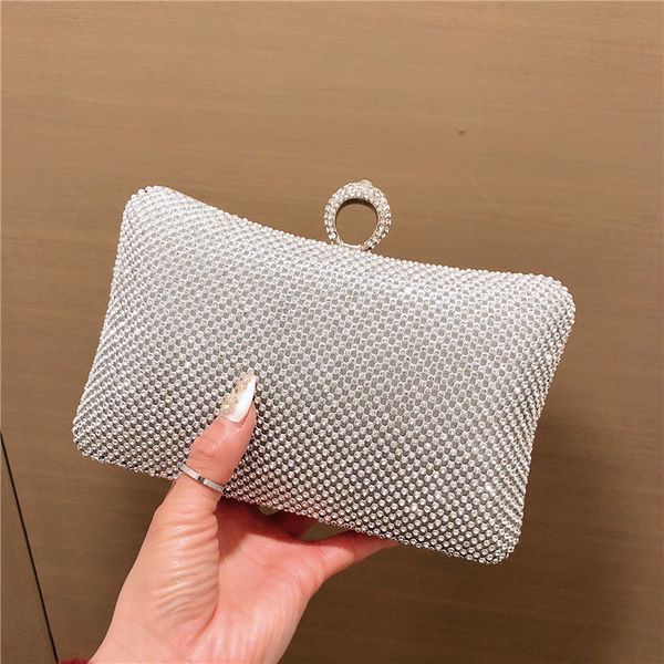 2019 new ladies diamond-encrusted dinner bag wild chain shoulder messenger bag light hand bag female factory direct, Black;red
2019 new ladies diamond-encrusted dinner bag wild chain shoulder messenger bag light hand bag female factory direct, Black;red