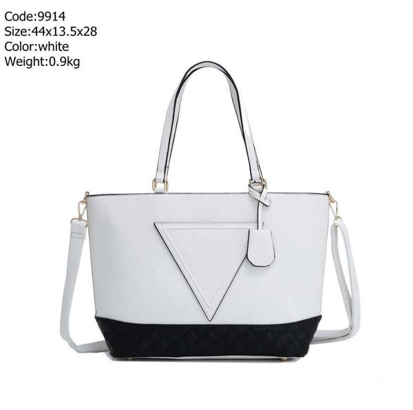 designer luxury handbags purses new fashion woman totes bags logo brand shoulder bag large capacity lady bags
designer luxury handbags purses new fashion woman totes bags logo brand shoulder bag large capacity lady bags