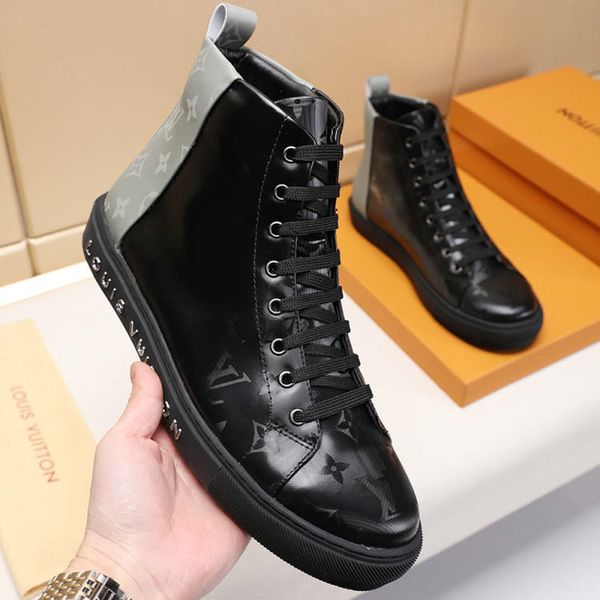 2019y spring and autumn men s casual sports shoes high-belt travel sneakers, with micro-standard, with the original fast delivery
2019y spring and autumn men s casual sports shoes high-belt travel sneakers, with micro-standard, with the original fast delivery