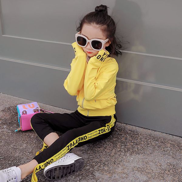 baby girls clothing 2019 spring/autumn new style little girl webbing two-piece casual sweet yellow sports two-piece, White
baby girls clothing 2019 spring/autumn new style little girl webbing two-piece casual sweet yellow sports two-piece, White